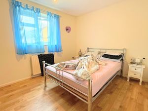 Photo 1- click for photo gallery